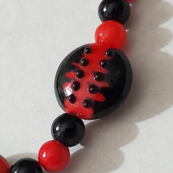 Vintage lampwork beads spider black widow bracelet AMAZING Czech - Picture 10 of 10